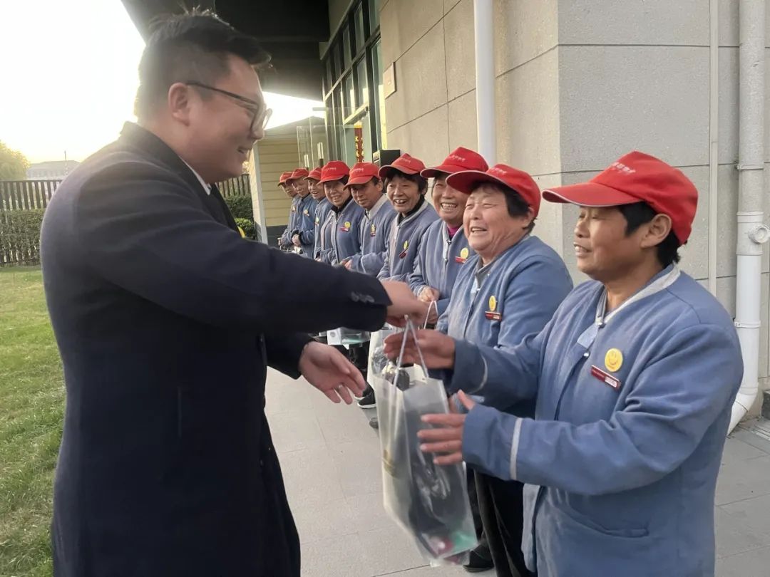 都是幸福感丨情系员工，温暖入冬